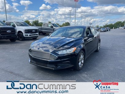 Used 2017 Ford Fusion SE w/ Fusion SE Technology Package