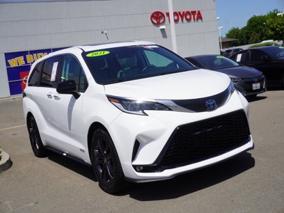 Used 2021 Toyota Sienna XSE