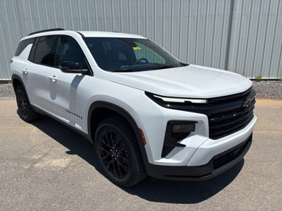 New 2025 Chevrolet Traverse LT w/ Midnight/Sport Edition