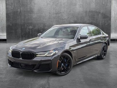 Certified 2022 BMW 530e xDrive w/ Premium Package