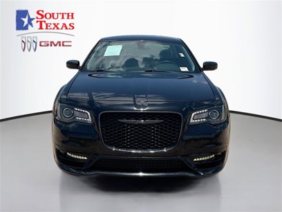 Used 2022 Chrysler 300 Touring L