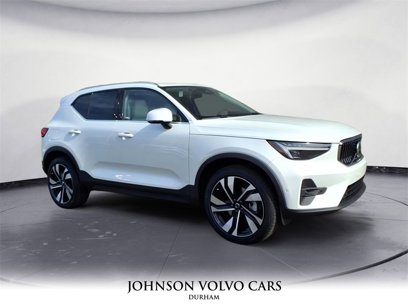 New 2025 Volvo XC40 B5 Ultra w/ Climate Package
