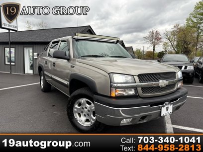 Used 2003 Chevrolet Avalanche 4x4 w/ Suspension Package, Off-Road