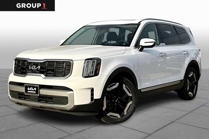 Certified 2023 Kia Telluride S w/ S Sunroof Package