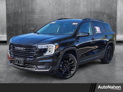 Used 2024 GMC Terrain SLE w/ Driver Convenience Package