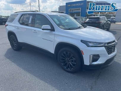 Used 2023 Chevrolet Traverse RS