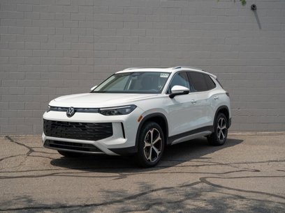 New 2025 Volkswagen Tiguan SE
