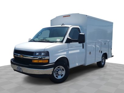 New 2025 Chevrolet Express 3500 w/ Power Convenience Package