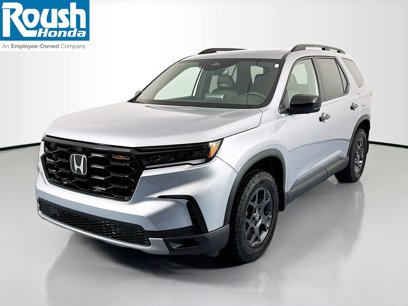 Certified 2024 Honda Pilot TrailSport