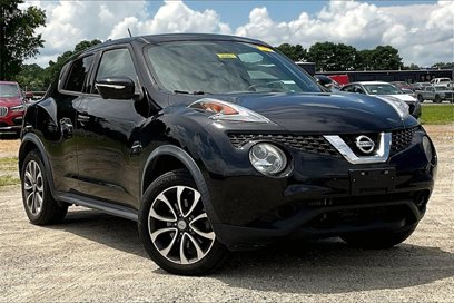 Used 2017 Nissan Juke SV w/ Technology Package