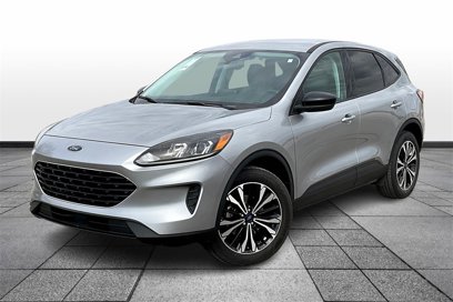 Used 2021 Ford Escape SE w/ SE Sport Appearance Package