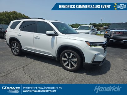 Used 2025 Honda Pilot Elite