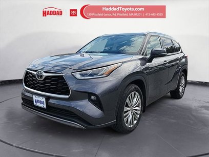 Certified 2022 Toyota Highlander Platinum