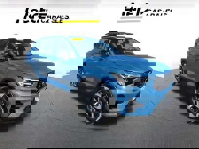 Used 2024 Volvo XC40 B5 Core