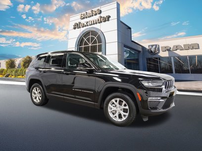 Used 2023 Jeep Grand Cherokee Limited w/ Trailer Tow Prep Group (B)