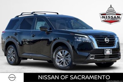 New 2025 Nissan Pathfinder SV