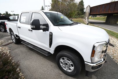 New 2025 Ford F250 XLT w/ 360-Degree Camera Package