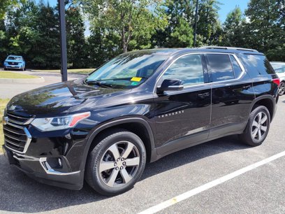Used 2021 Chevrolet Traverse LT w/ LT Premium Package