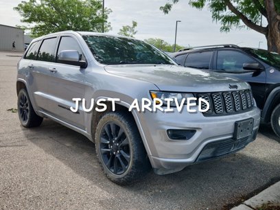 Used 2020 Jeep Grand Cherokee Altitude