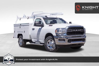 New 2024 RAM 2500 Tradesman w/ Chrome Appearance Group
