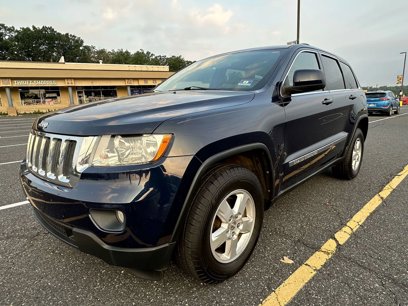 Used 2013 Jeep Grand Cherokee Laredo w/ Laredo E Group