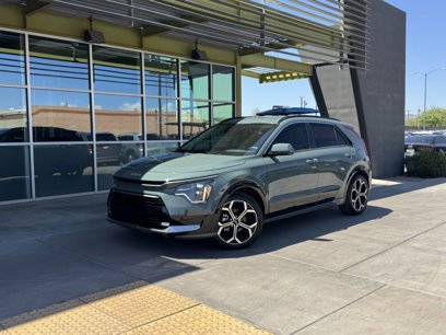 Used 2023 Kia Niro SX Touring