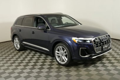 New 2025 Audi Q7 3.0T Premium Plus