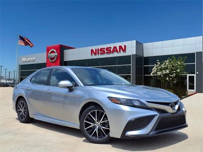 Used 2023 Toyota Camry SE