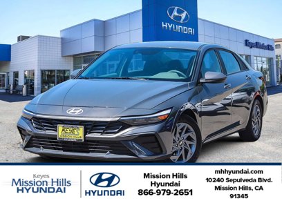 Certified 2024 Hyundai Elantra Blue
