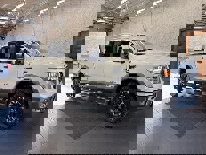 Used 2019 Nissan Titan PRO-4X w/ Pro-4x Convenience Package
