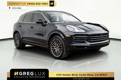 Used 2022 Porsche Cayenne w/ Premium Package