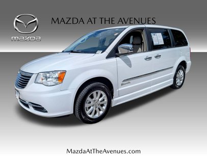 Used 2016 Chrysler Town & Country Limited Platinum