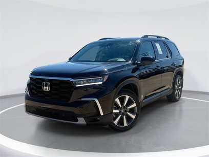 Used 2025 Honda Pilot Elite