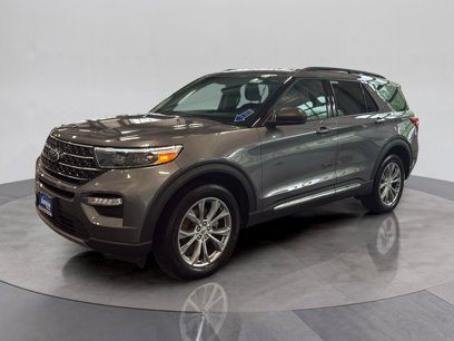 Certified 2022 Ford Explorer XLT w/ Equipment Group 202A