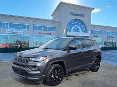 Used 2022 Jeep Compass Altitude