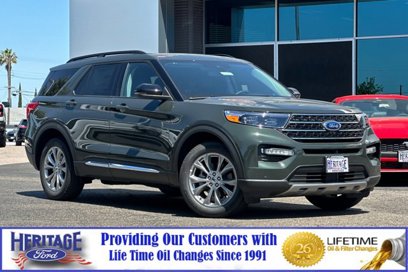 New 2024 Ford Explorer XLT w/ Equipment Group 202A