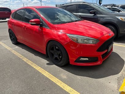 Used 2017 Ford Focus ST