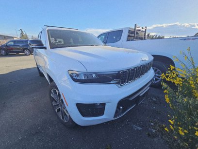 Used 2023 Jeep Grand Cherokee Overland
