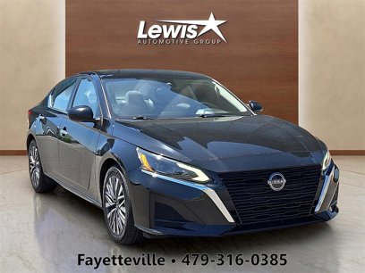 Used 2023 Nissan Altima 2.5 SV