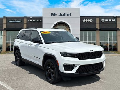 Used 2023 Jeep Grand Cherokee Limited w/ Black Appearance Package