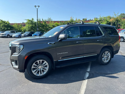 Used 2021 GMC Yukon SLT w/ SLT Premium Package