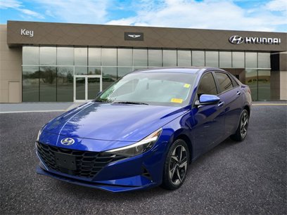 Used 2023 Hyundai Elantra SEL w/ Convenience Package