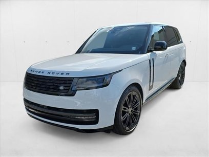 New 2025 Land Rover Range Rover SE