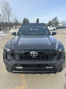 New 2024 Toyota Tacoma TRD Off-Road