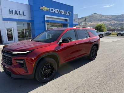 New 2025 Chevrolet Traverse LT
