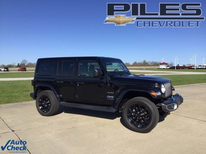 Used 2022 Jeep Wrangler Unlimited Sahara w/ Cold Weather Group