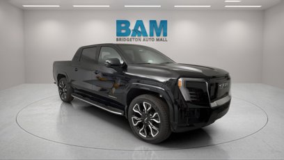 New 2025 GMC Sierra EV Denali