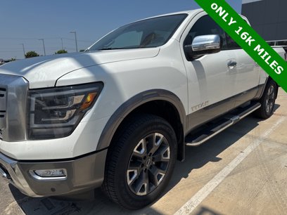 Certified 2024 Nissan Titan Platinum Reserve w/ Moonroof Package