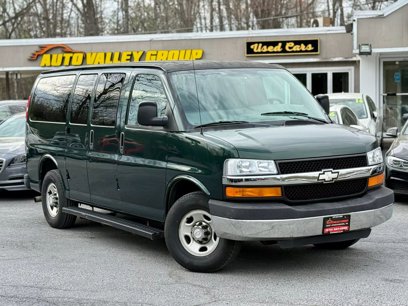 Used 2009 Chevrolet Express 2500 Passenger w/ LT Preferred Equipment Group