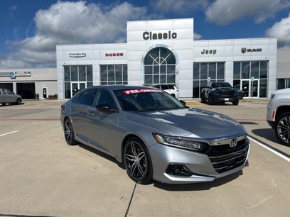 Used 2021 Honda Accord Touring